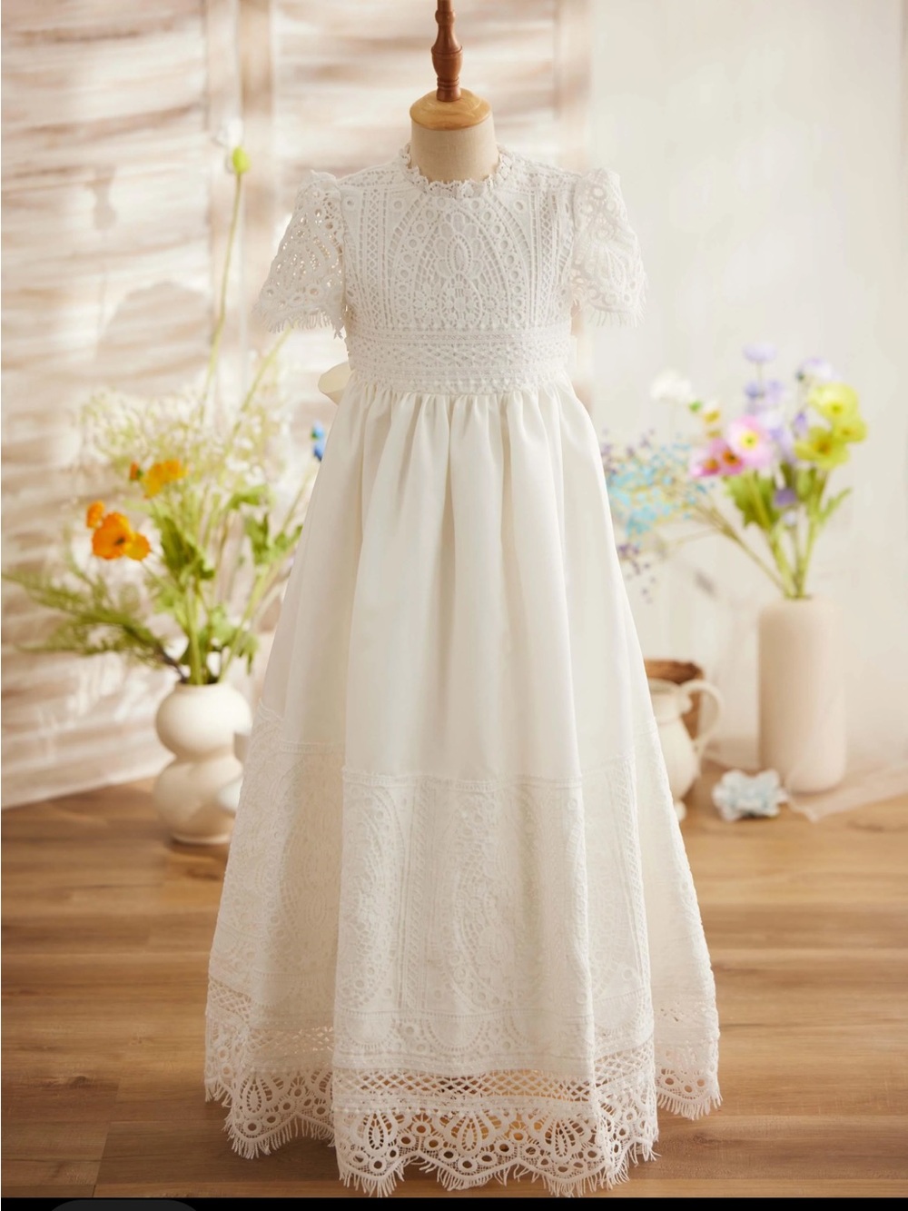 Elegant White Lace Formal Dress for Girls